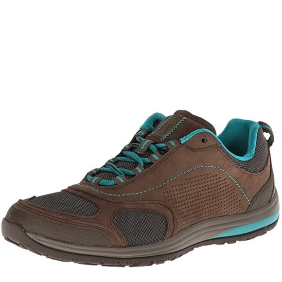 🎁Clarks Women's Inset Route Shoes